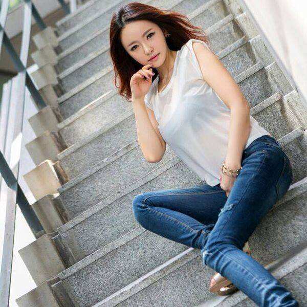 印度卢比兑美元汇率创新低 资金在持续流出印度资产